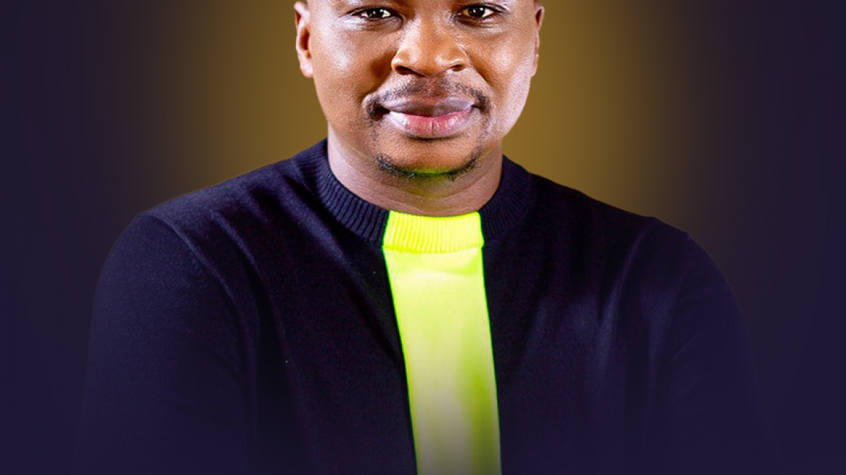 Dr Tumi